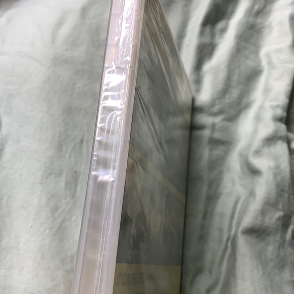 “Flypaper” DVD - Picture 4 of 5